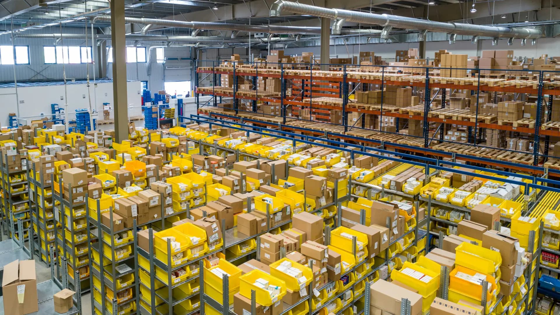 Ecommerce warehouse